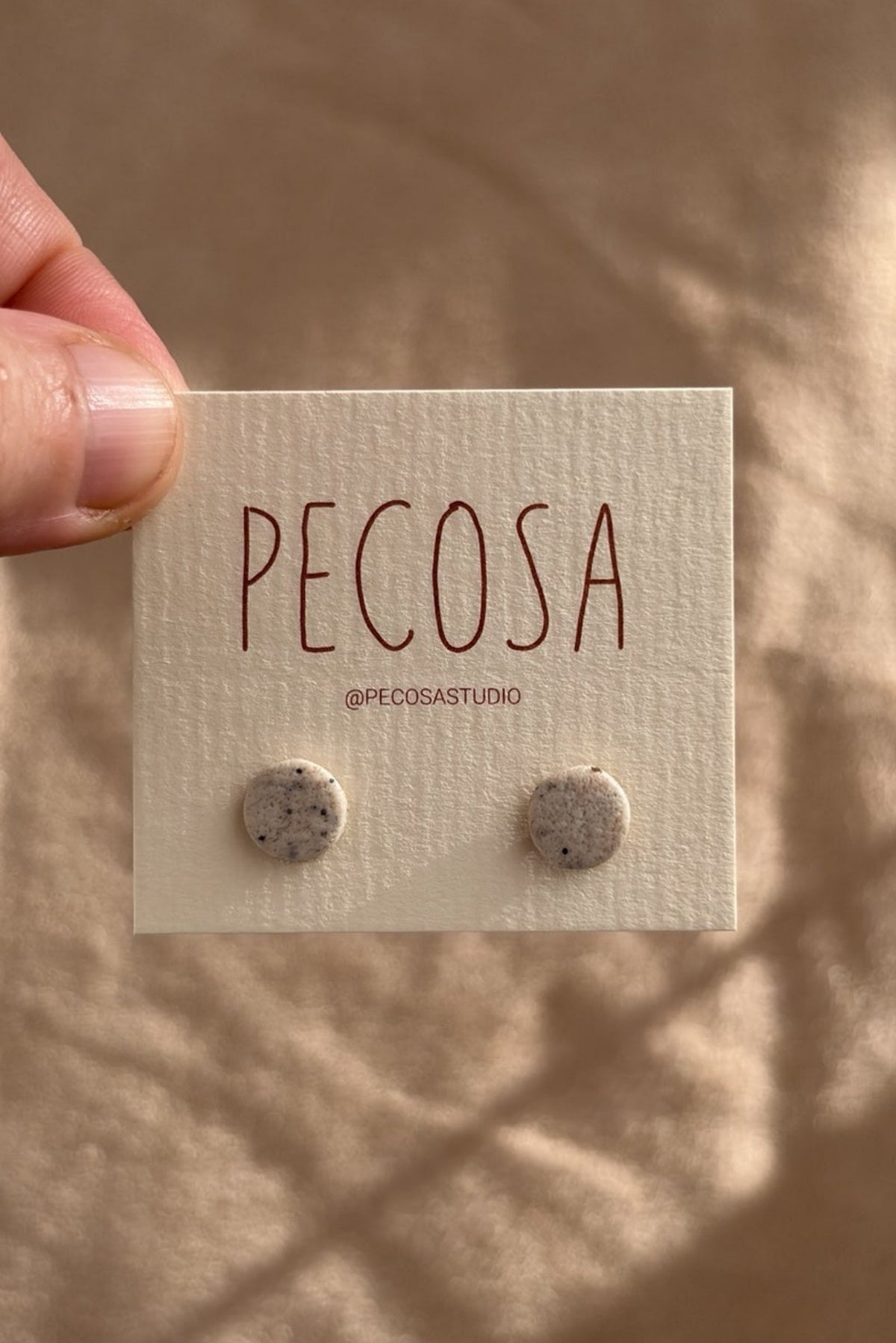 Pendientes NELA, capsula NATURE
